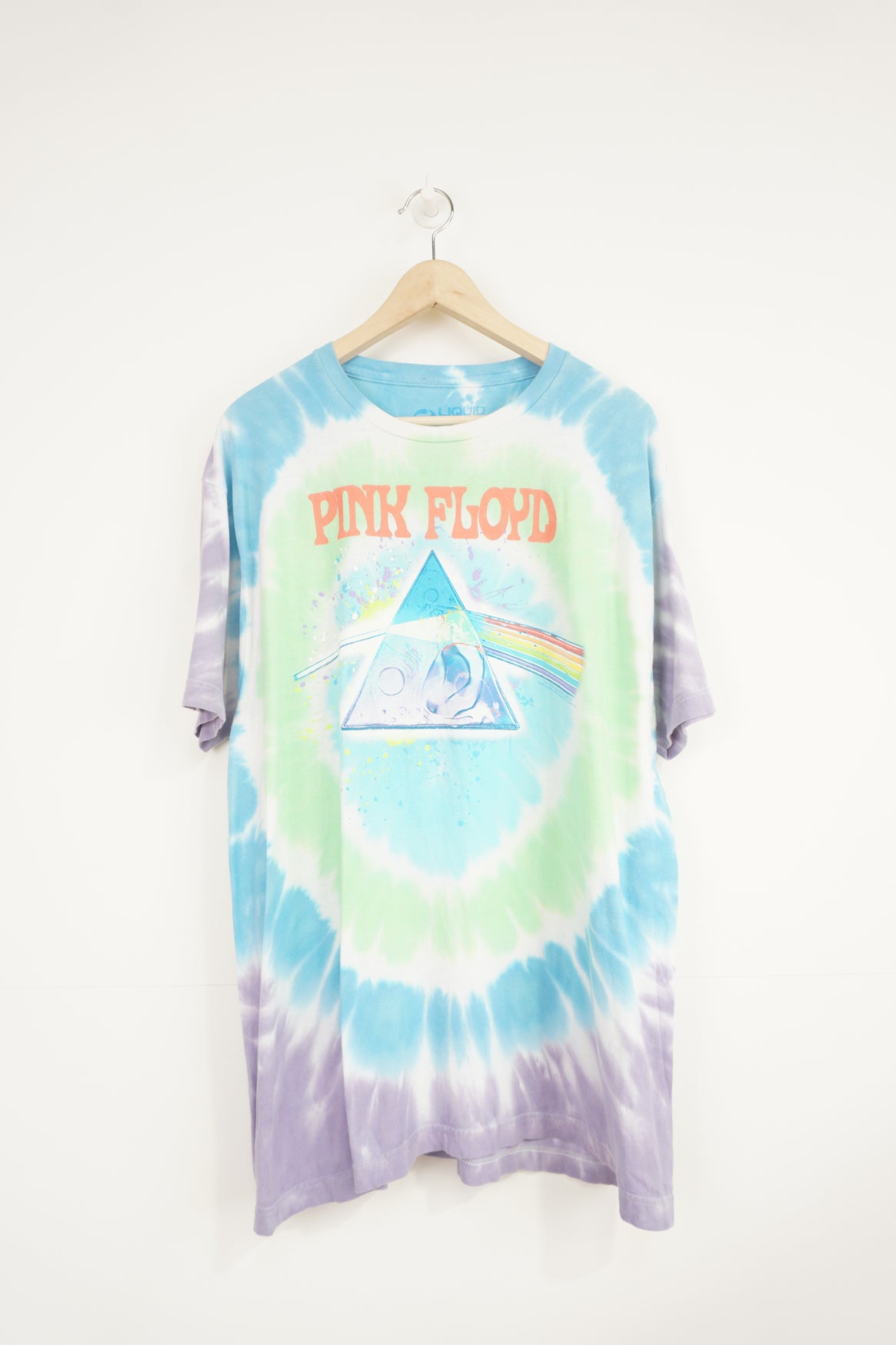 blue tie dye pink floyd shirt