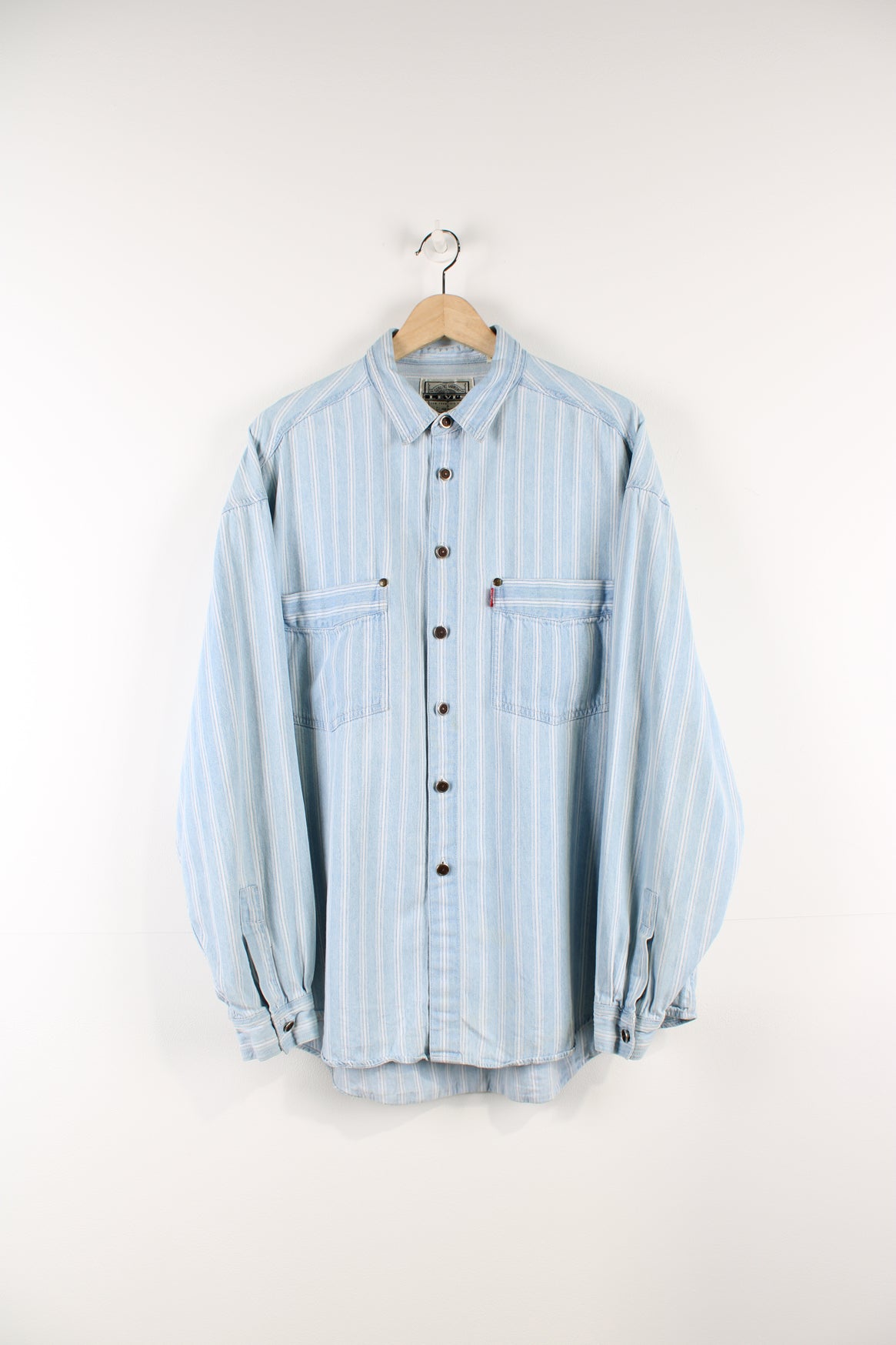 Levis hotsell shirt xl