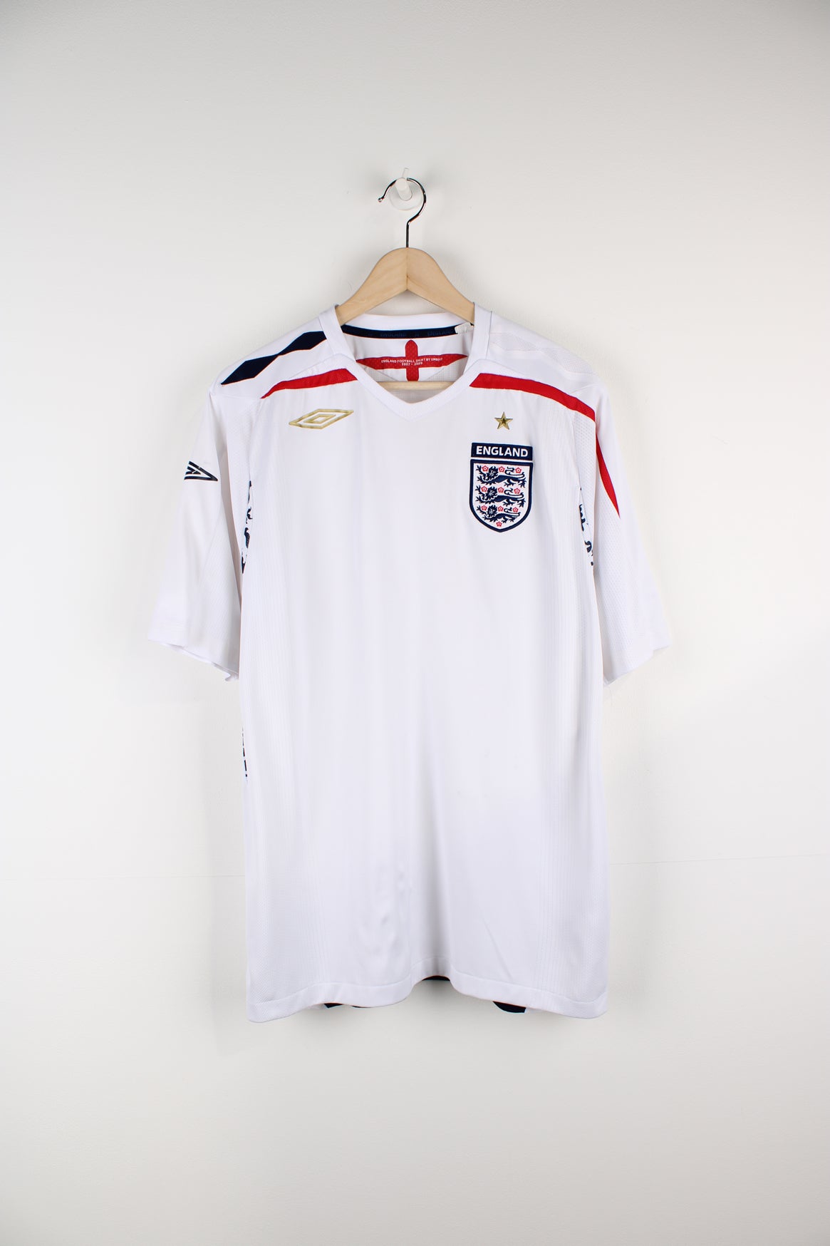 England football on sale shirt umbro