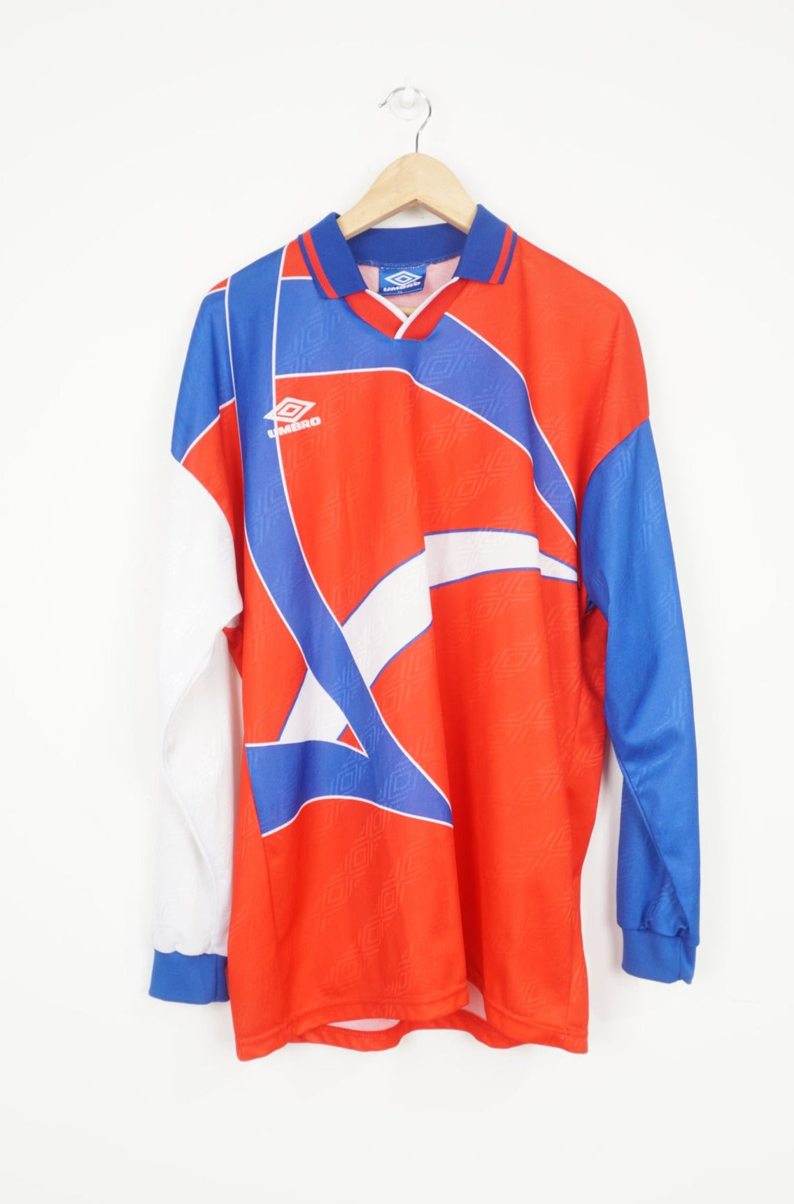 Umbro - Men's Retro 90s Long Sleeve Jersey (HUUM1UBFS UAU) – SVP Sports