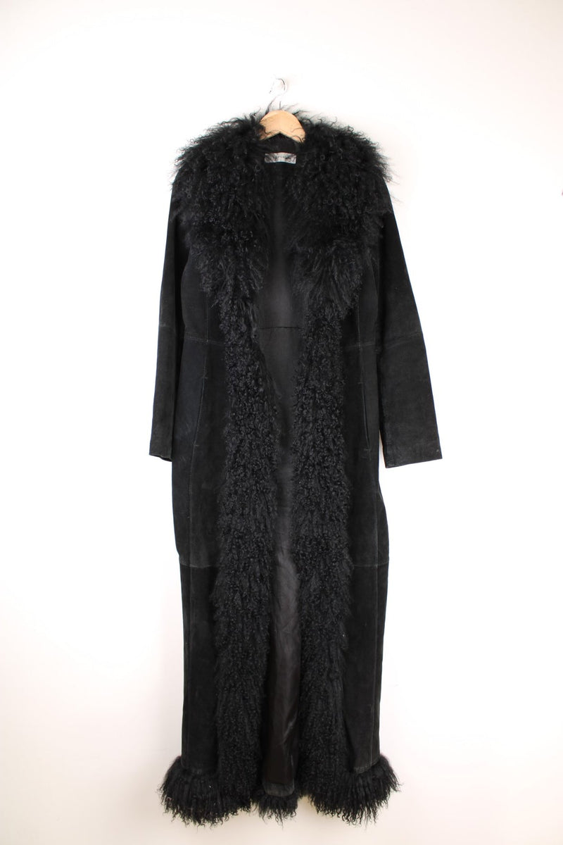 Y2K Topshop afghan coat in black suede with faux fur trim, two side pockets, and hook and eye closure. 