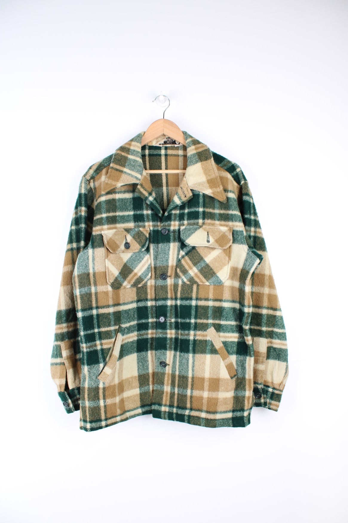 Vintage 1970/80s Woolrich green and tan plaid, wool cpo style jacket/shirt with button up fastenings and double chest pocke