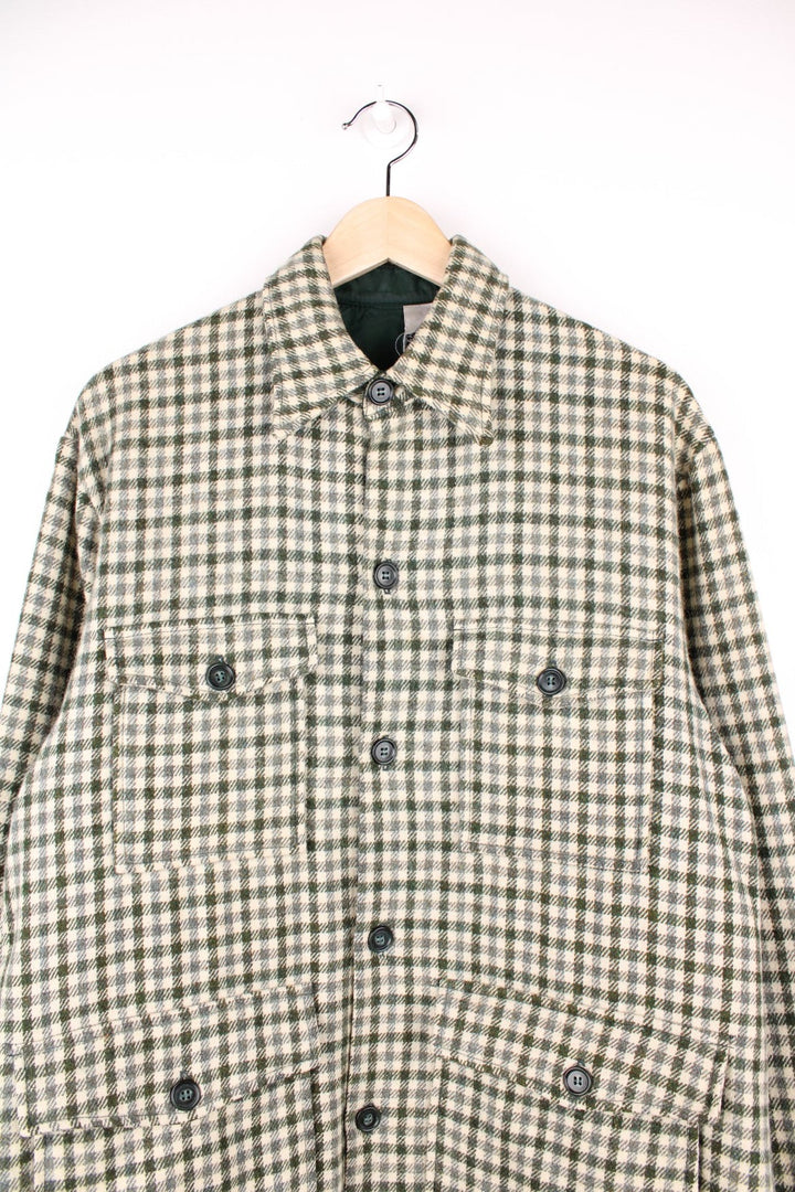 Woolrich overshirt/shirt jacket in green and cream gingham with four pockets and black buttons. 