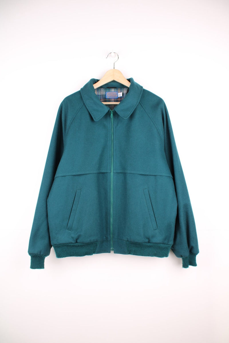 Pendleton green CPO jacket with two side pockets and zip closure. 