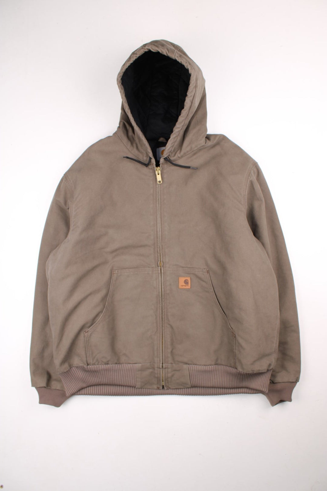 Carhartt Active Jacket in a brown colourway. Zips up and has side pockets, hooded, and has the logo embroidered on the front.