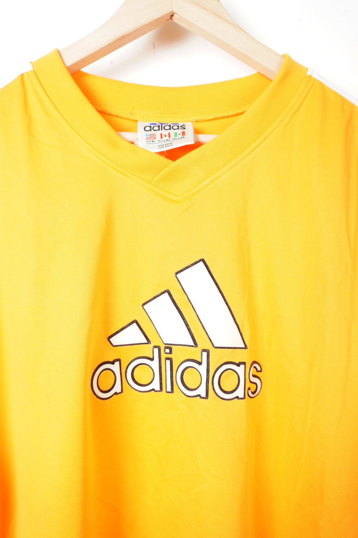 Adidas T-Shirt