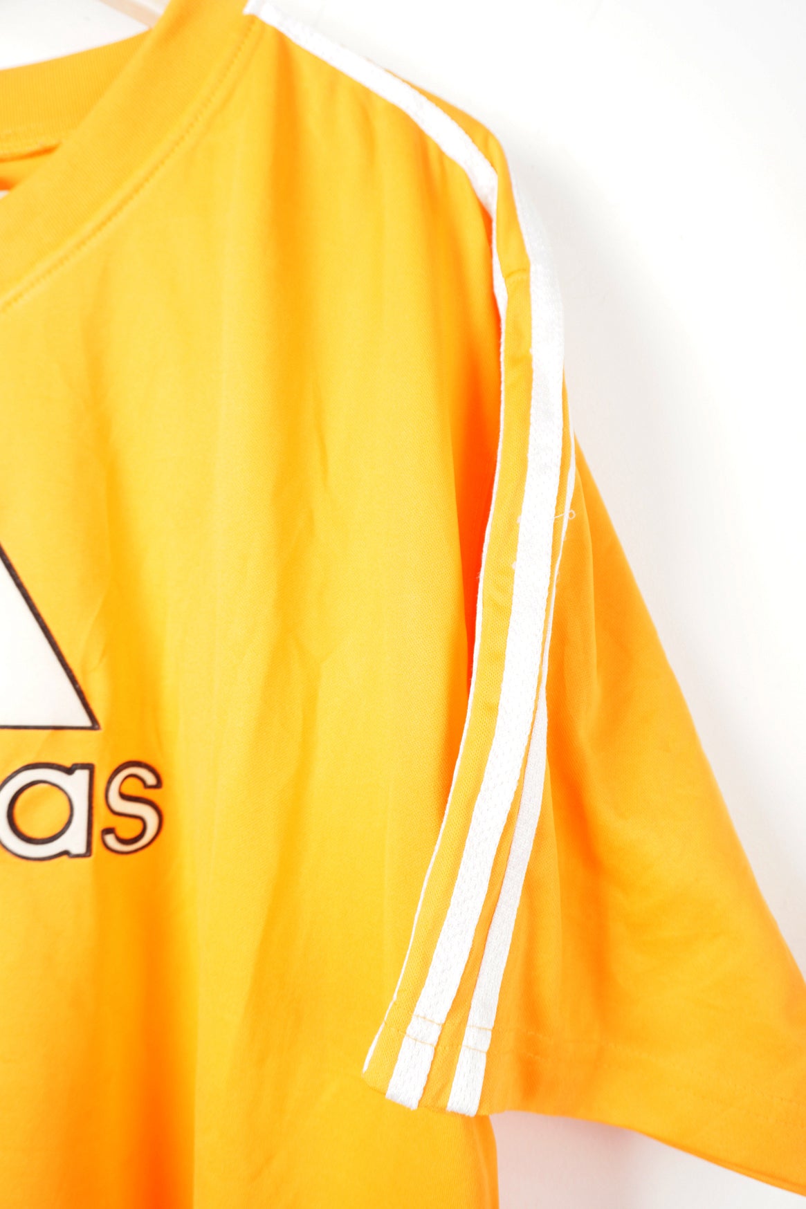 Adidas T-Shirt