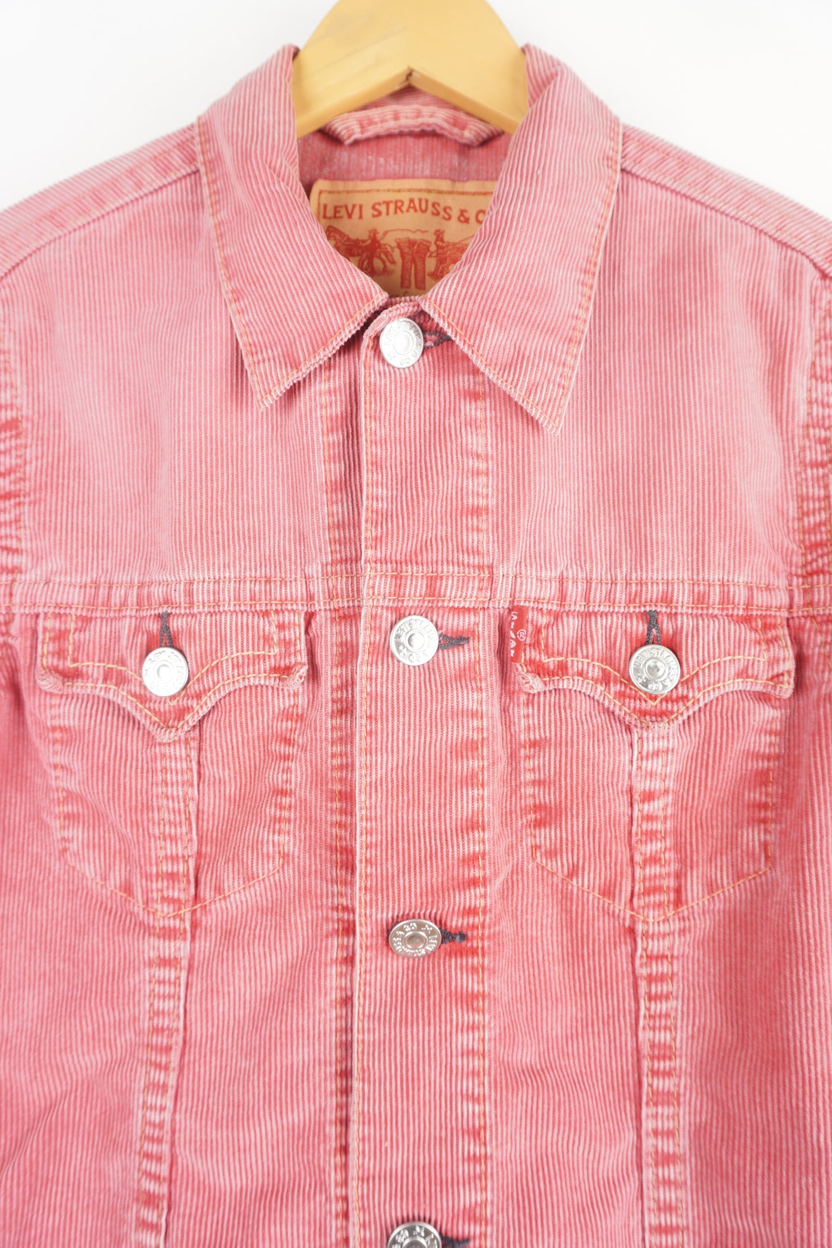 Pink levi denim jacket on sale