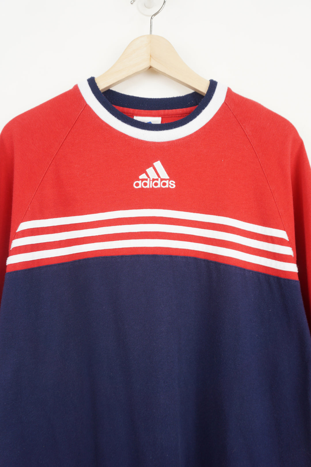 Adidas T-shirt