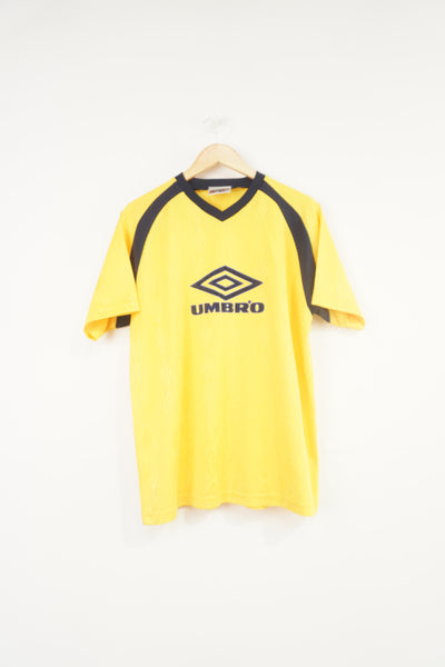 Vintage Umbro 90s Pro Training Football Shirt Retro Sports Top