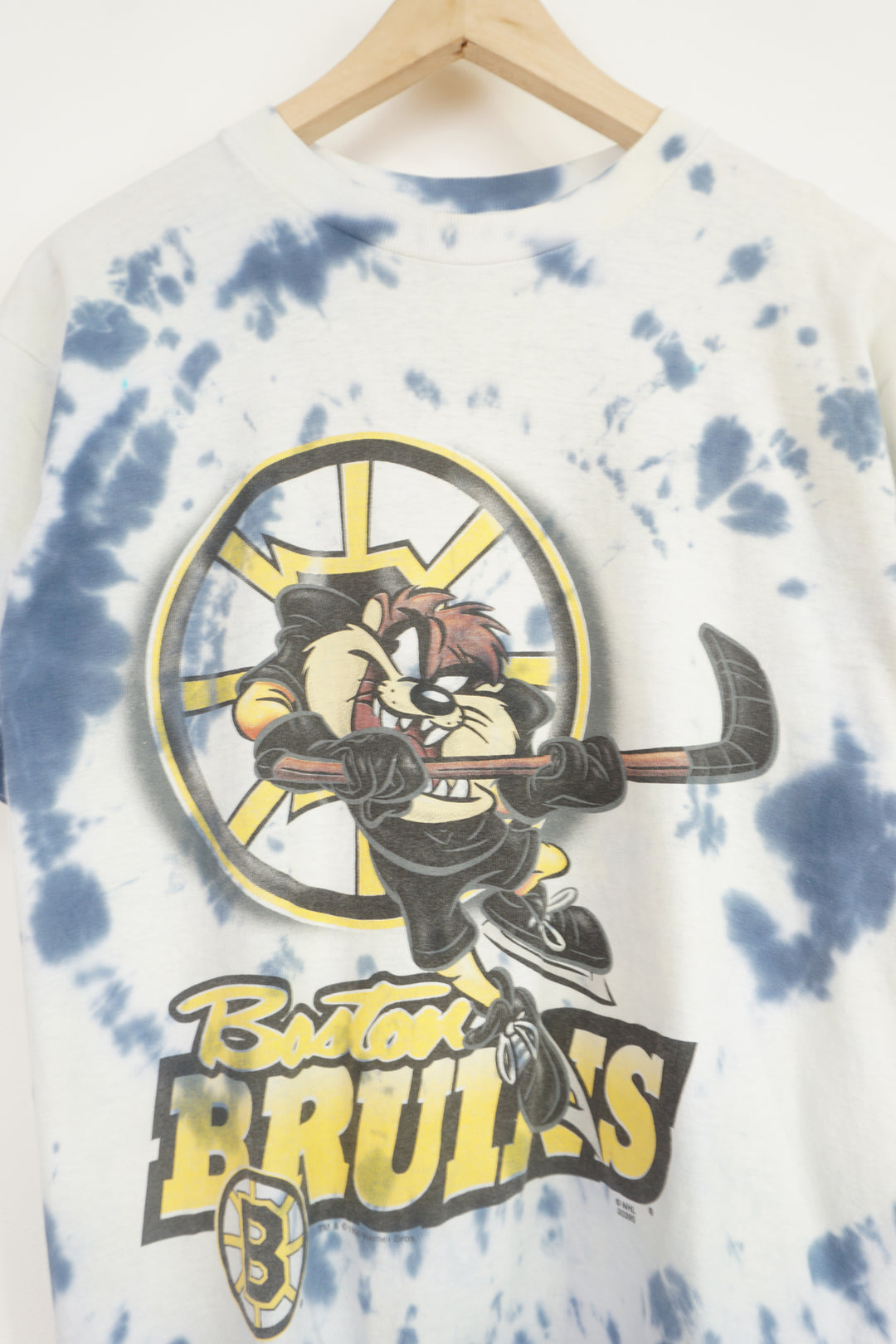 Vintage 1998 Boston Bruins x Looney Tunes' Tasmanian Devil, single stitch tie dye t-shirt with printed graphic on the front