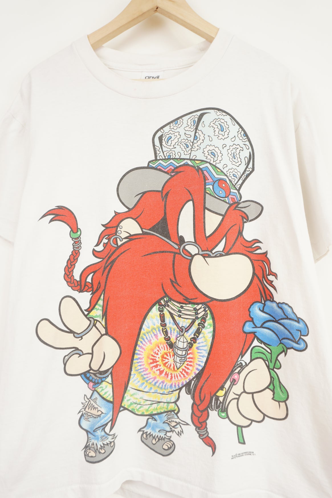 Vintage Style looney tunes bugs bunny t shirt 90's Yankees Shirt