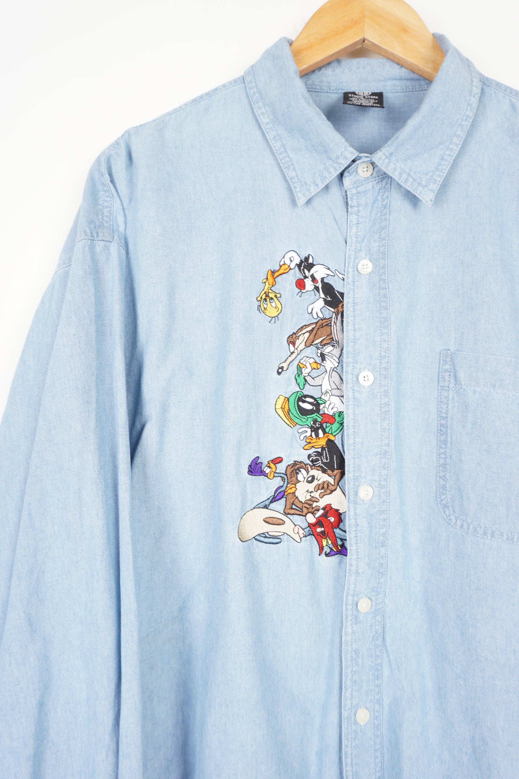 Looney Tunes Shirt