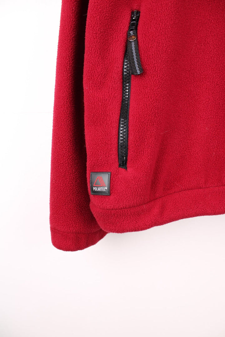 Spray Way 'windbloc' zip-through fleece in red with two zipped side pockets and a Polartec logo badge on the lower left hem, and a logo patch on the back of the collar. 