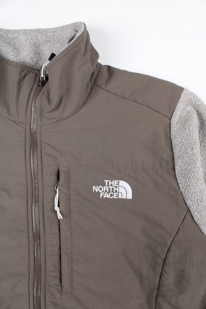 Vintage The North Face Denali Fleece in a grey and light brown colourway. Zip up fastening with side zip pockets, and branding embroidered on the front.