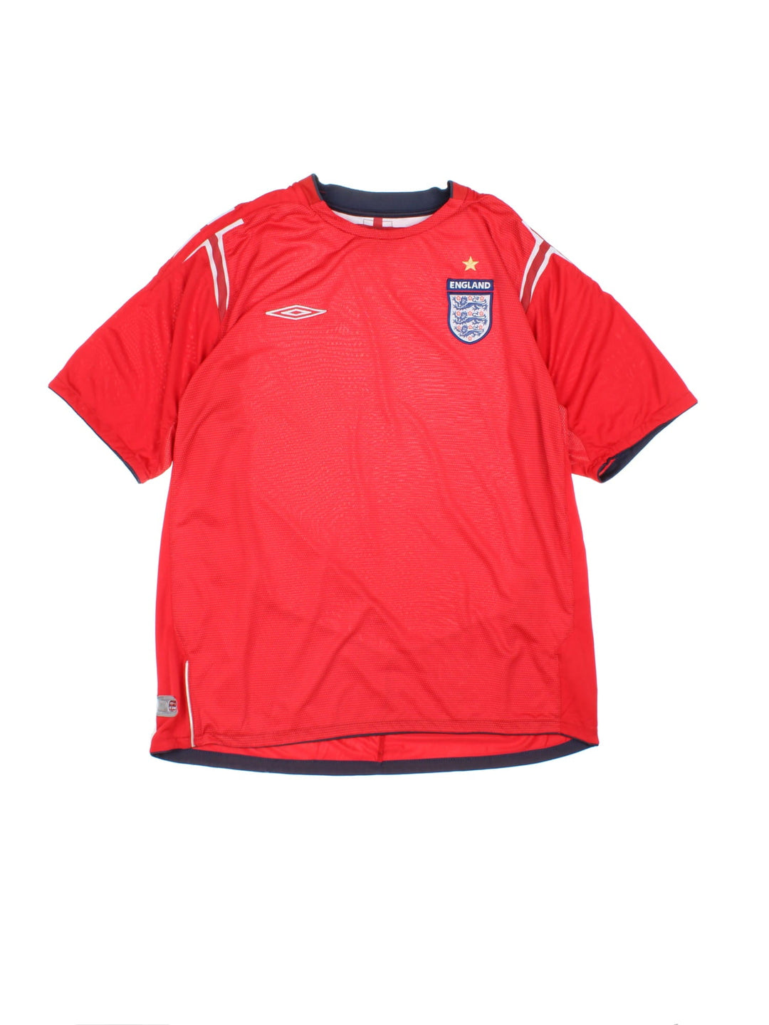 England 2004/06 Umbro Football Shirt in the red away kit colourway, features embroidered logos and badge on the front.