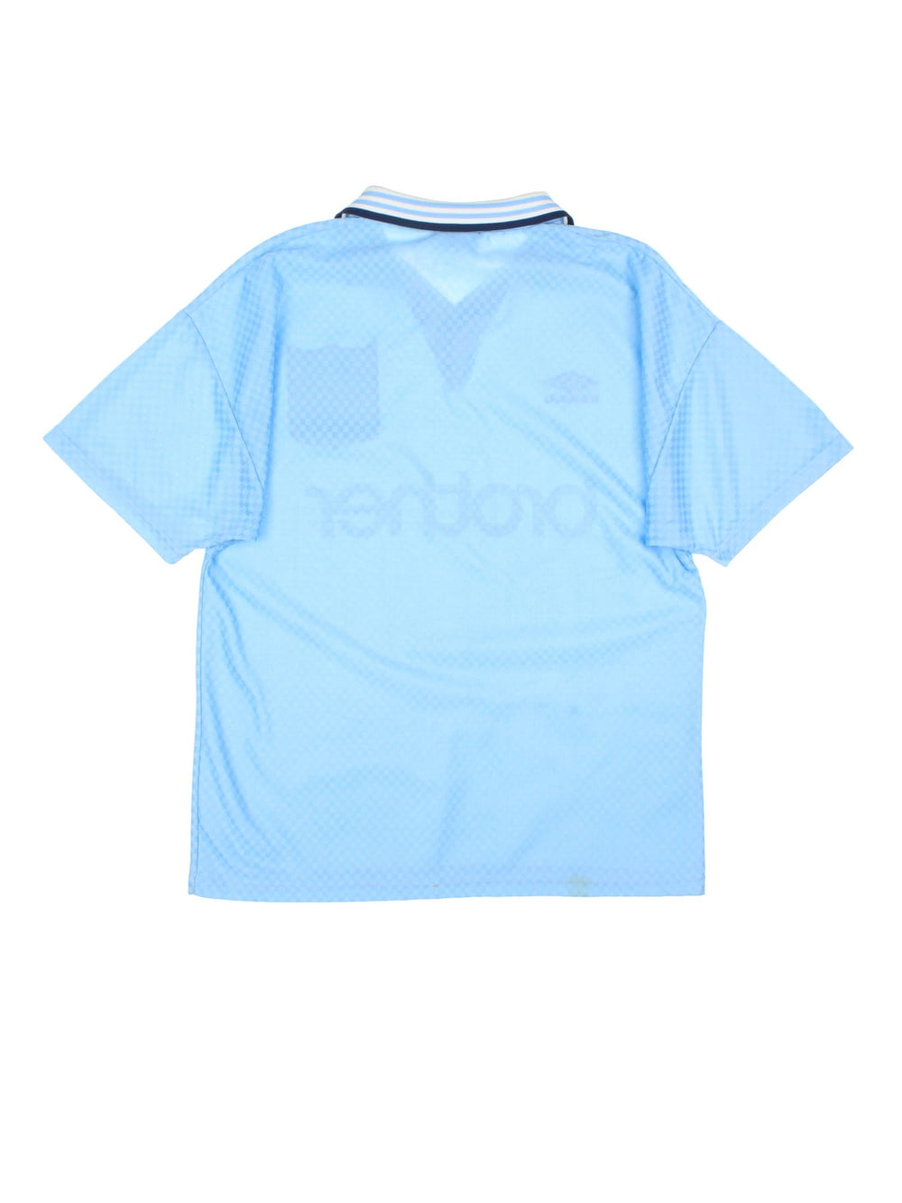 Manchester City 1995/97 Umbro Football Shirt in the blue home kit colourway, features embroidered logos and badge on the front.