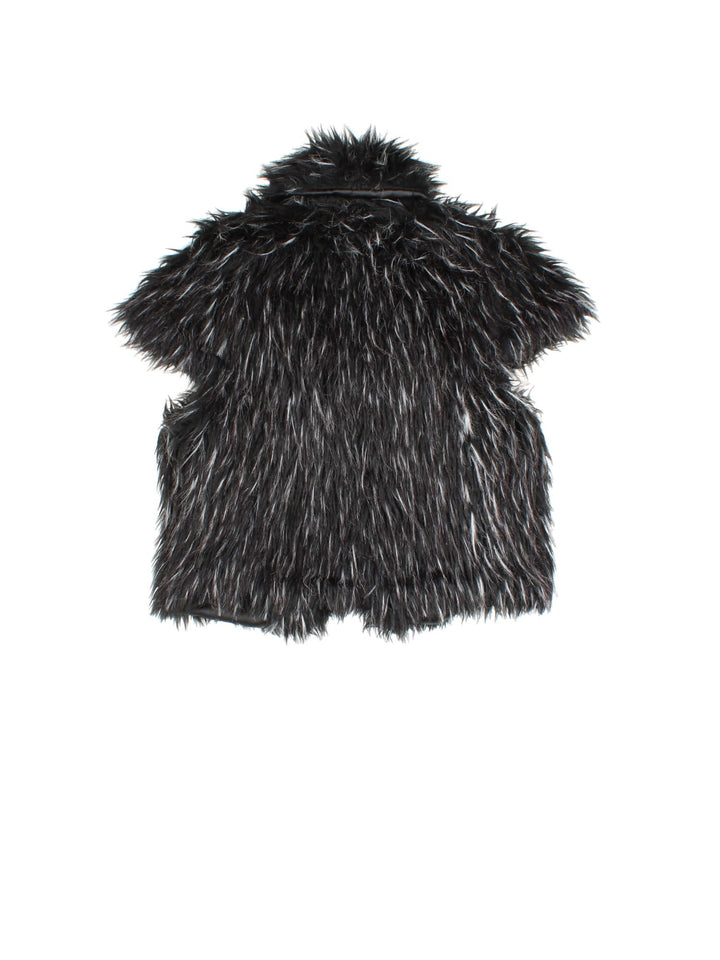 Y2K Faux Fur Vest in a black and grey colourway. Clasp closures and has a big collar.