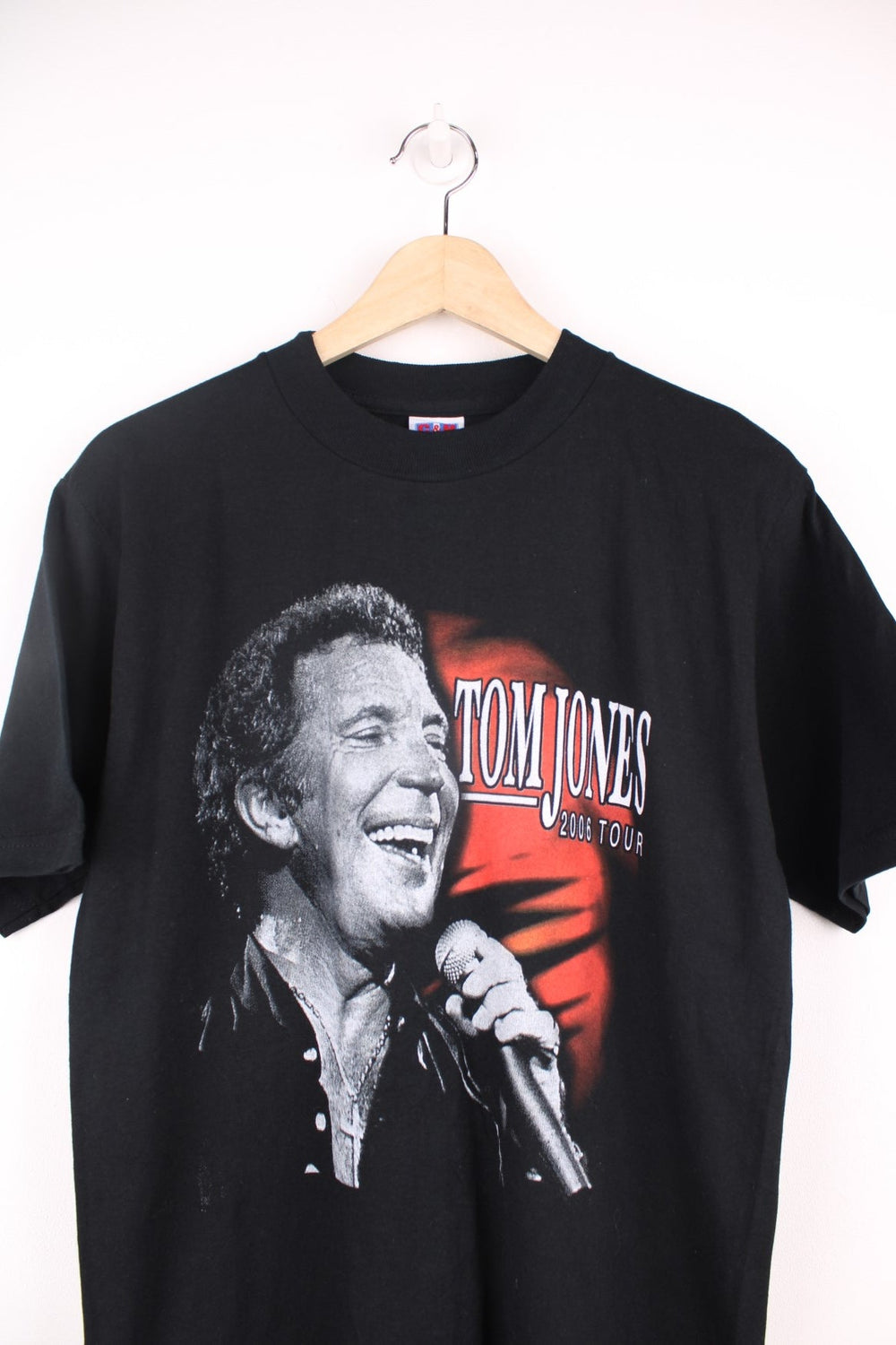 Tom Jones 2006 Tour, Live At The Hollywood Bowl T-Shirt. Features graphic print on the front and back.