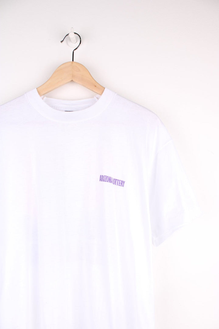 Vintage Arizona Lottery Desert Graphic T-Shirt in a white colourway with the spell out logo printed on the front and desert graphic on the back, single stitch t-shirt on a fruit of the loom best tag.