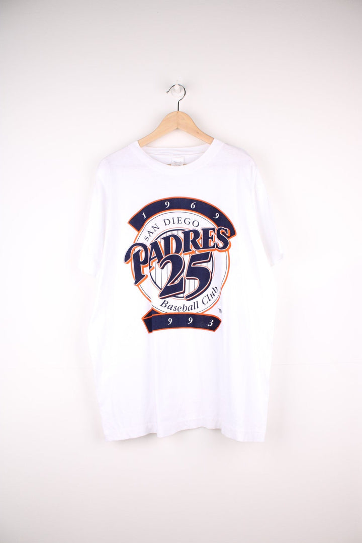 Vintage 90's San Diego Padres MLB Graphic T-Shirt in a white colourway with the team logo printed on the front and on the back is the 'News at 10' spell out logo, single stitch t-shirt. 