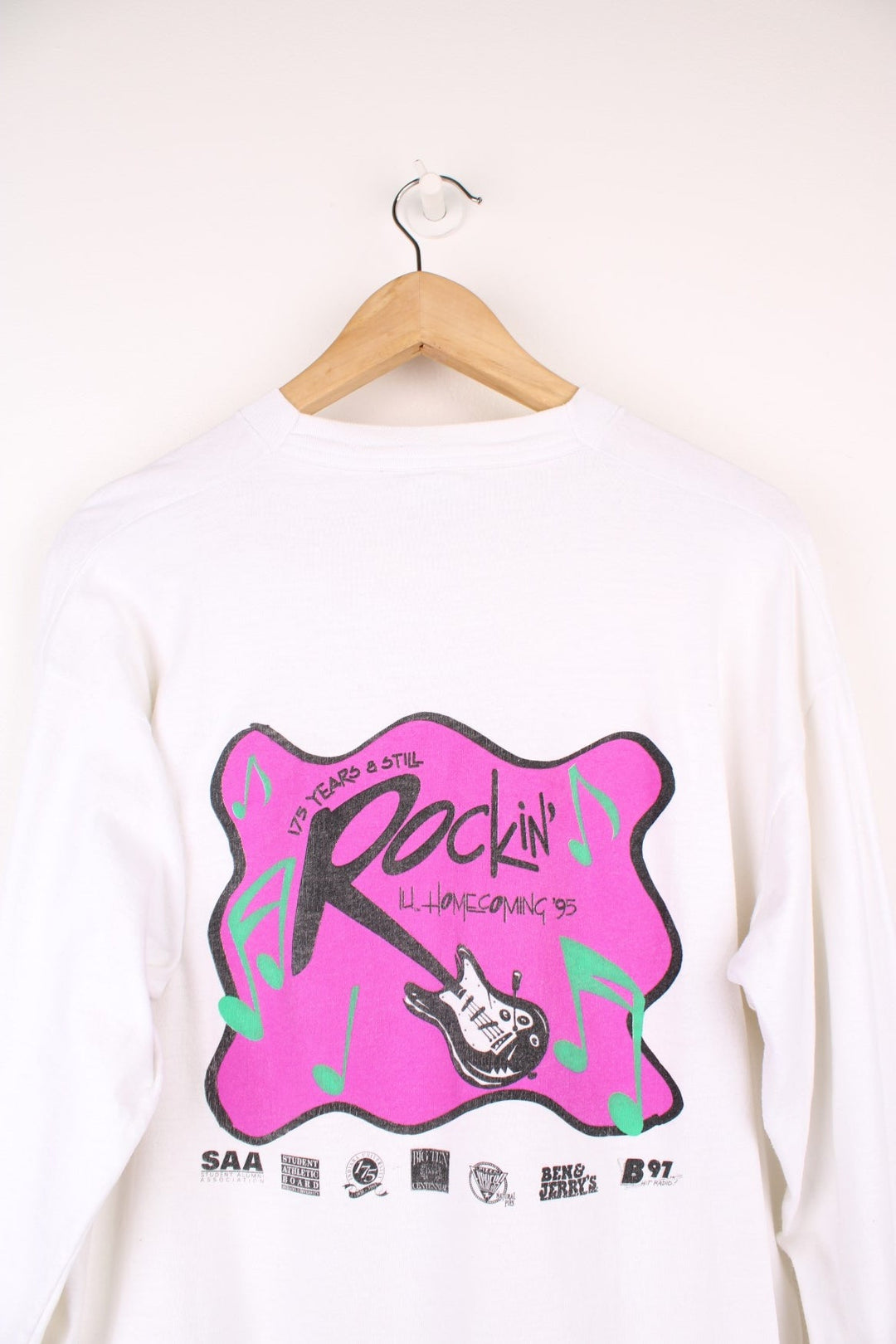 Vintage 1995 "Rokin' Homecoming" long sleeve top, features printed spell-out graphic on the front and back 