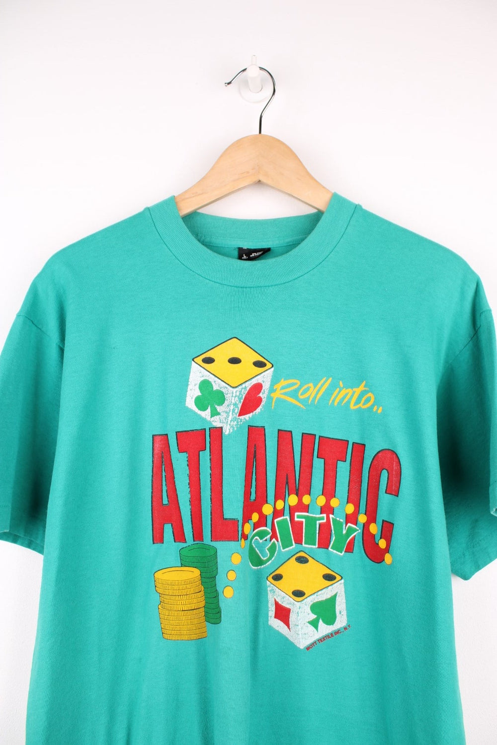 Vintage 90s Roll into Atlantic City single stitch graphic T-Shirt in a turquoise green colourway. 