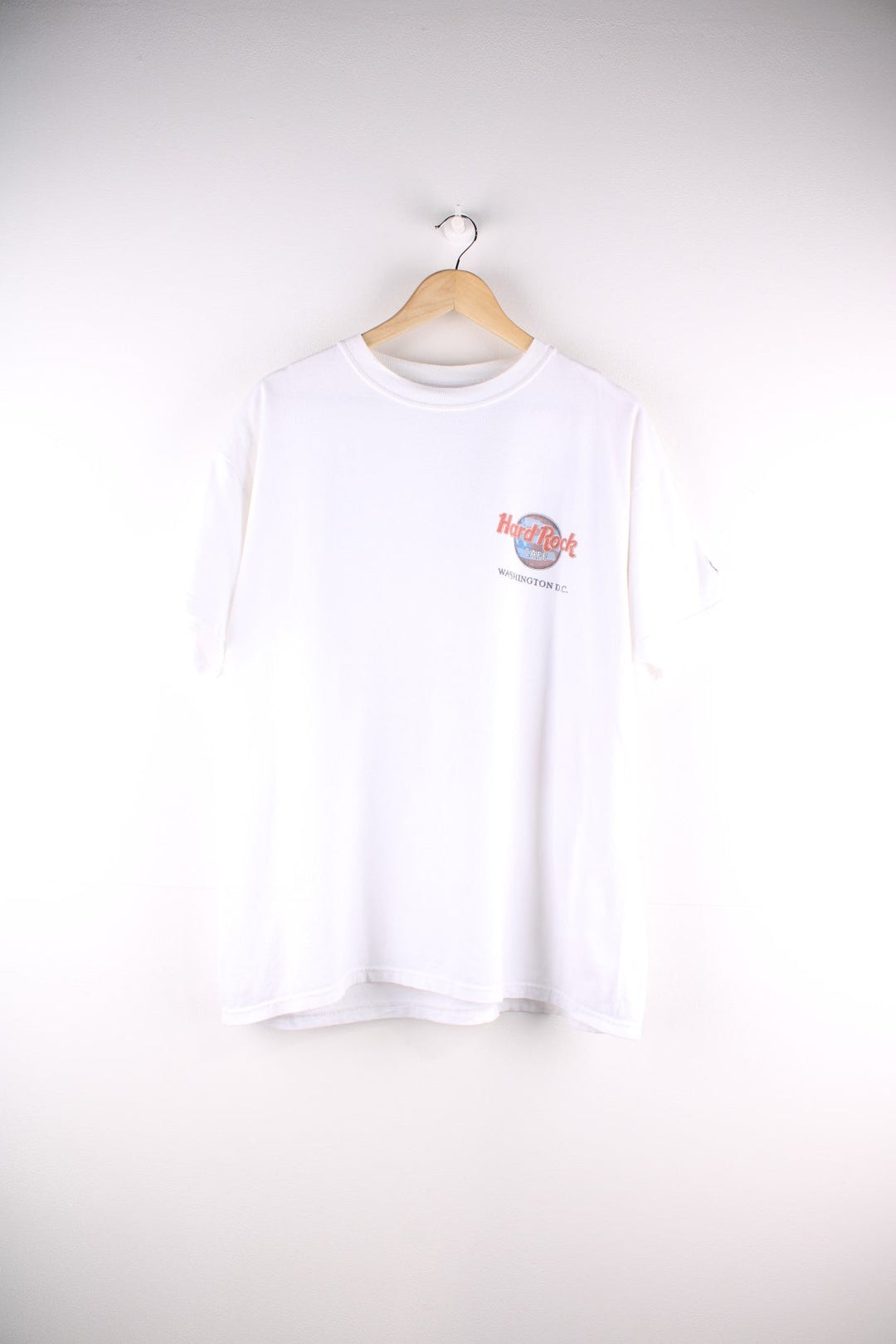 Vintage Hard Rock Cafe Washington D.C T shirt white colourway with a small graphic on the front, and a large graphic on the back.  