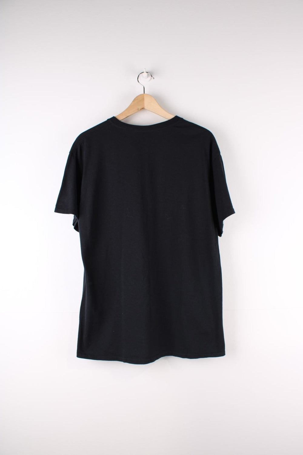 Vintage Ben Davis T-Shirt in a black colourway with the logo embroidered on the front chest pocket.