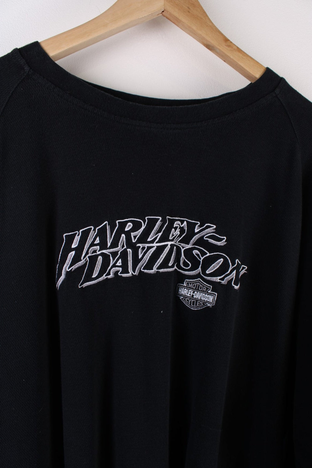 Harley-Davidson Longsleeve T-Shirt in a black colourway with the logo and spell out embroidered across the front.