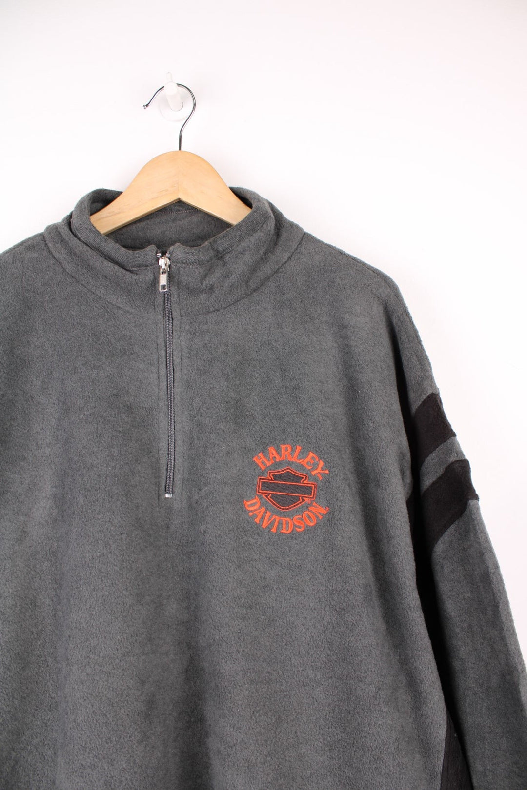 Harley-Davidson grey 1/4 zip fleece with embroidered logo on the chest and embroidered spell-out motif on the back of the neck 