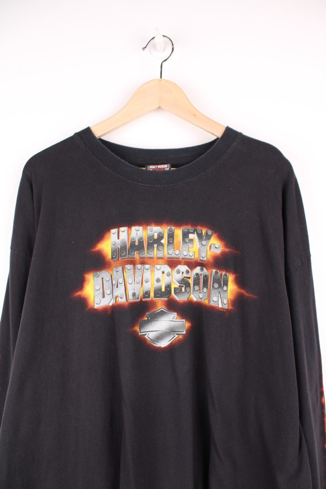 Vintage Harley Davidson Battlefield, Gettysburg long sleeved T-Shirt with spell out logo on the front and down the sleeves.