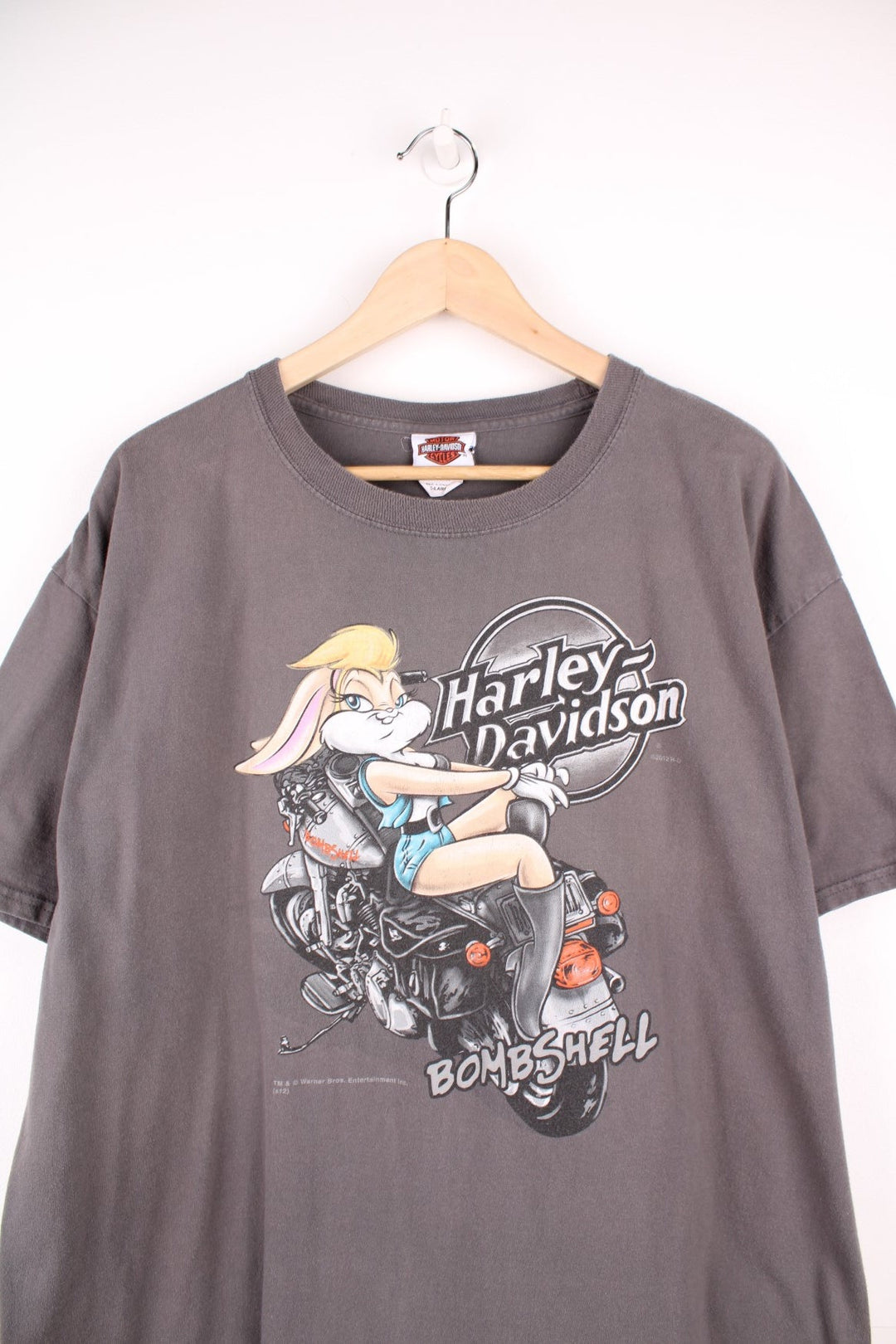 Harley Davidson 2012 Looney Tunes, Lola Bunny, Bombshell T-Shirt in grey.