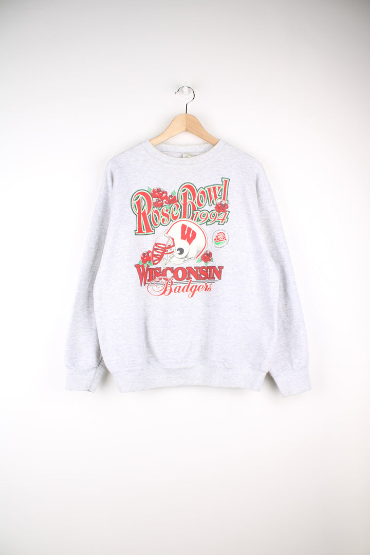 Vintage 1994 Wisconsin Badgers Rose Bowl Sweatshirt in a grey colourway, and has the logo and spell out printed on the front.