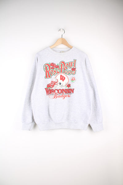 Vintage 1994 Wisconsin Badgers Rose Bowl Sweatshirt in a grey colourway, and has the logo and spell out printed on the front.