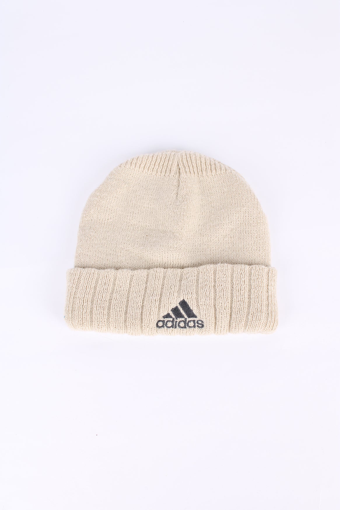 Vintage Adidas tanned knitted beanie, cuffed with embroidered logo on the front and back. 