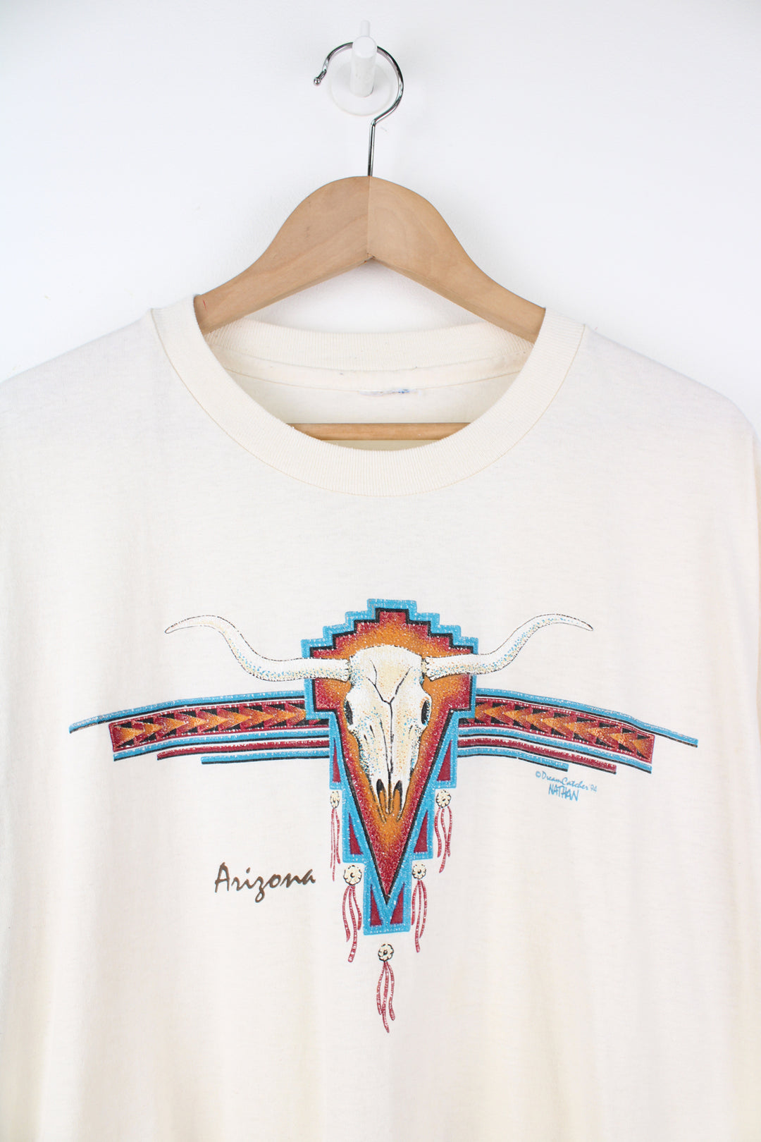 Vintage Arizona single stitch t-shirt in cream, features cow skull graphic on the front 