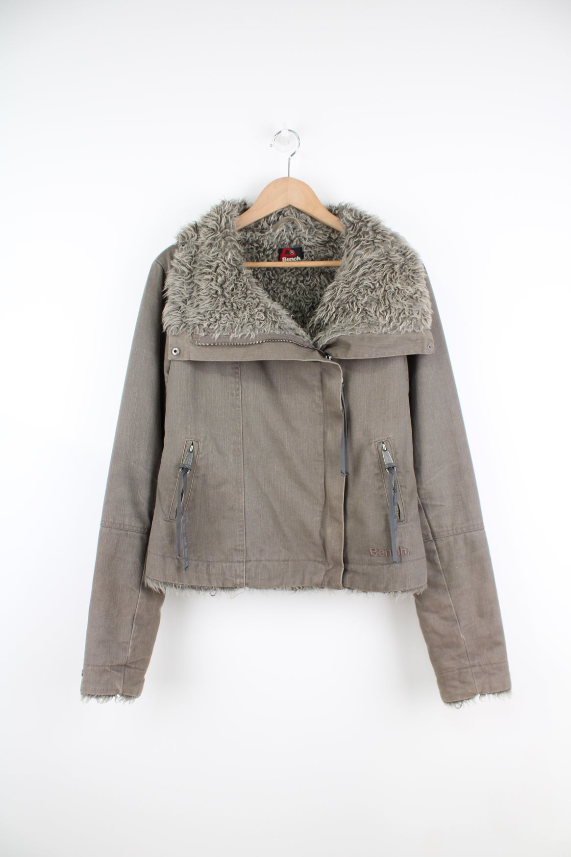 Vintage Bench zip through, grey cotton jacket features multiple pockets and faux shearling effect lining and collar