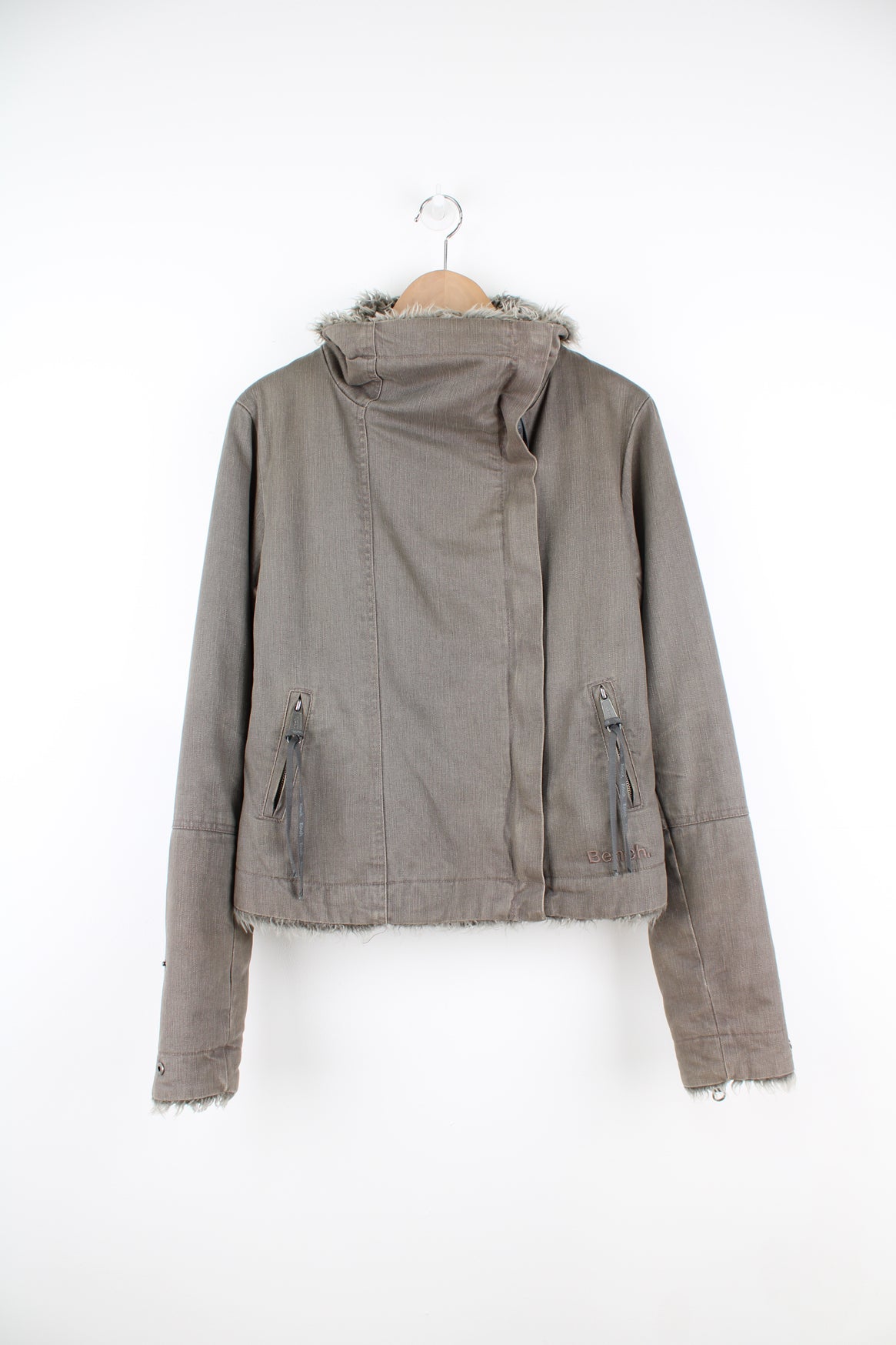 Vintage Bench zip through, grey cotton jacket features multiple pockets and faux shearling effect lining and collar