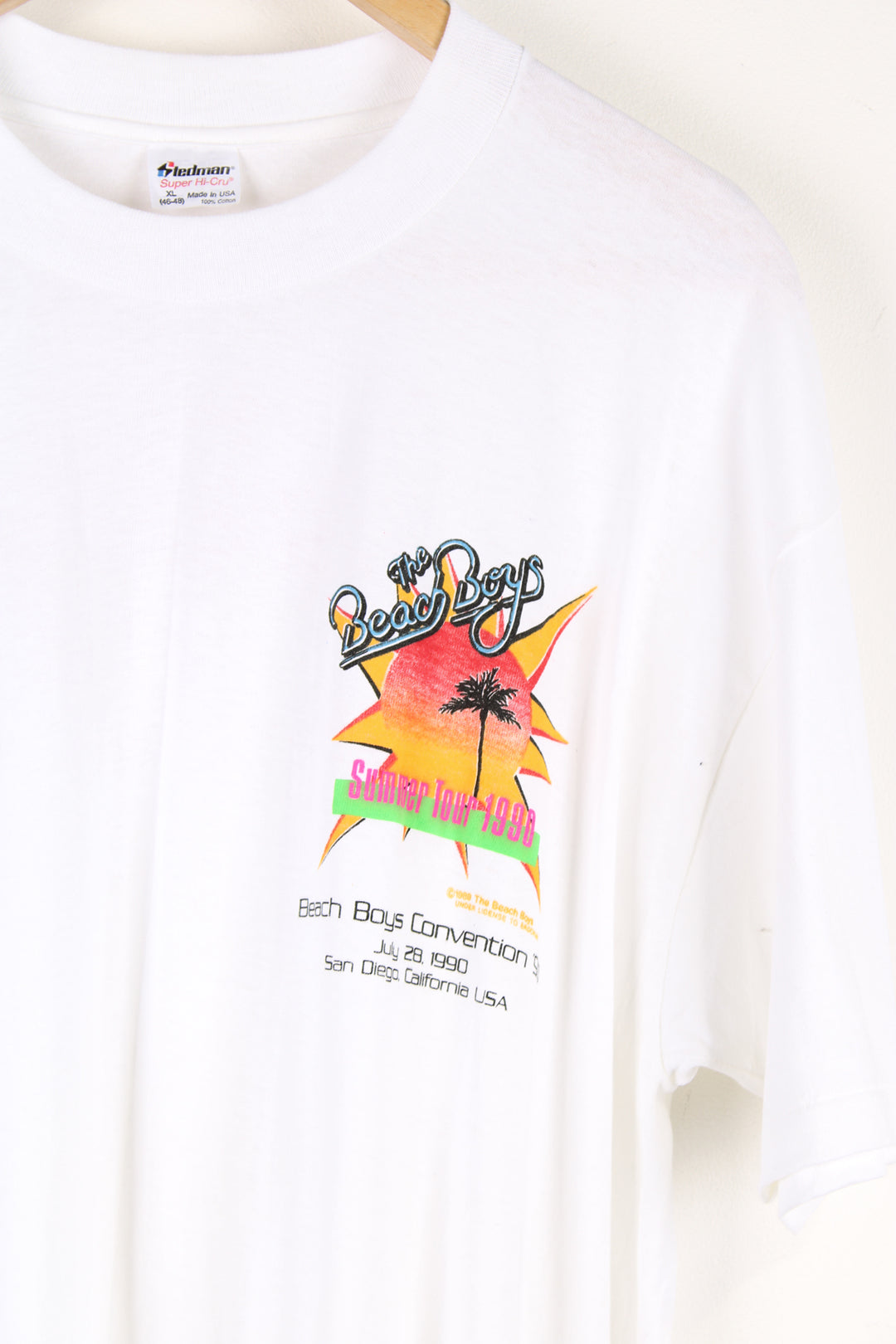 Vintage 1990 Beach Boys Convention single stitch white t-shirt with printed design on the front and back.  good condition  Size in Label:  Slim fit XL