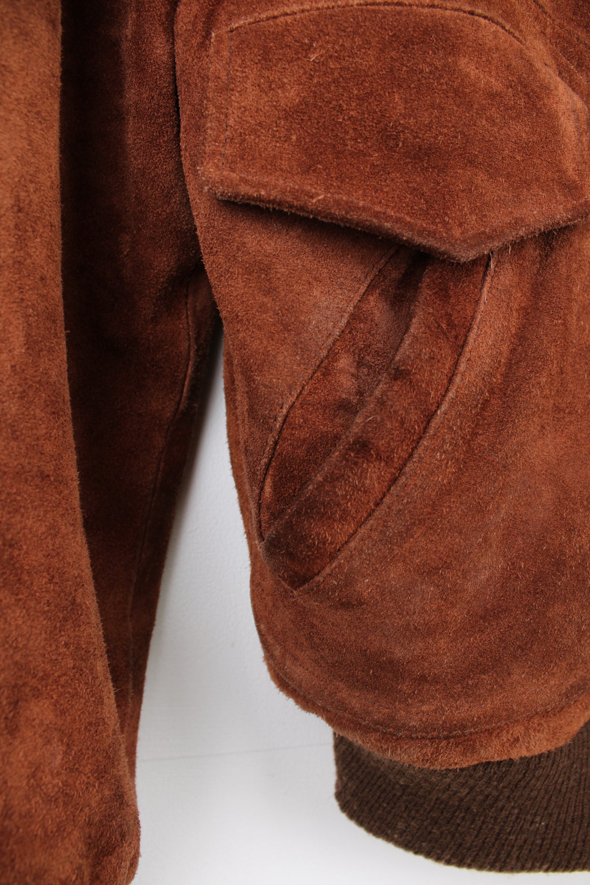 Vintage Baracuta suede bomber jacket in a rich brown features faux fur lining and multiple pockets, made in Korea  