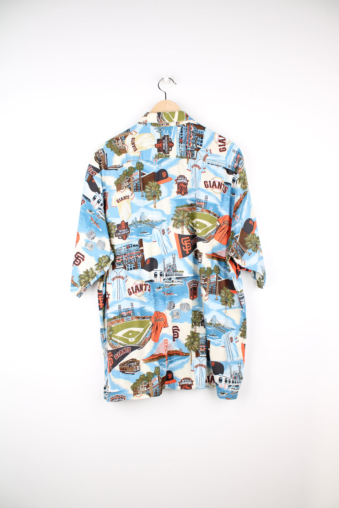 90s San Francisco Giants MLB Hawaiian Shirt with all over print. Made by Reyn Spooner. good condition  Size in Label:  Mens XL