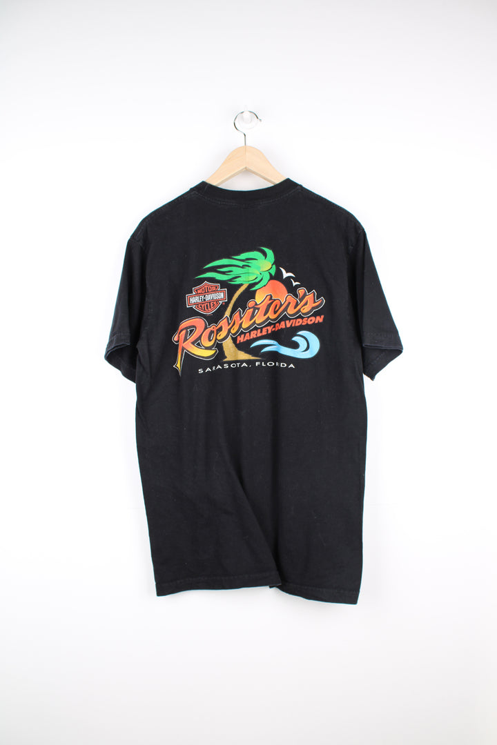 2007 Harley Davidson t-shirt in black with printed Harley logo on the front and "Sarasota, Florida" print on the back. good condition Size in Label: Mens L - Measures more like a S