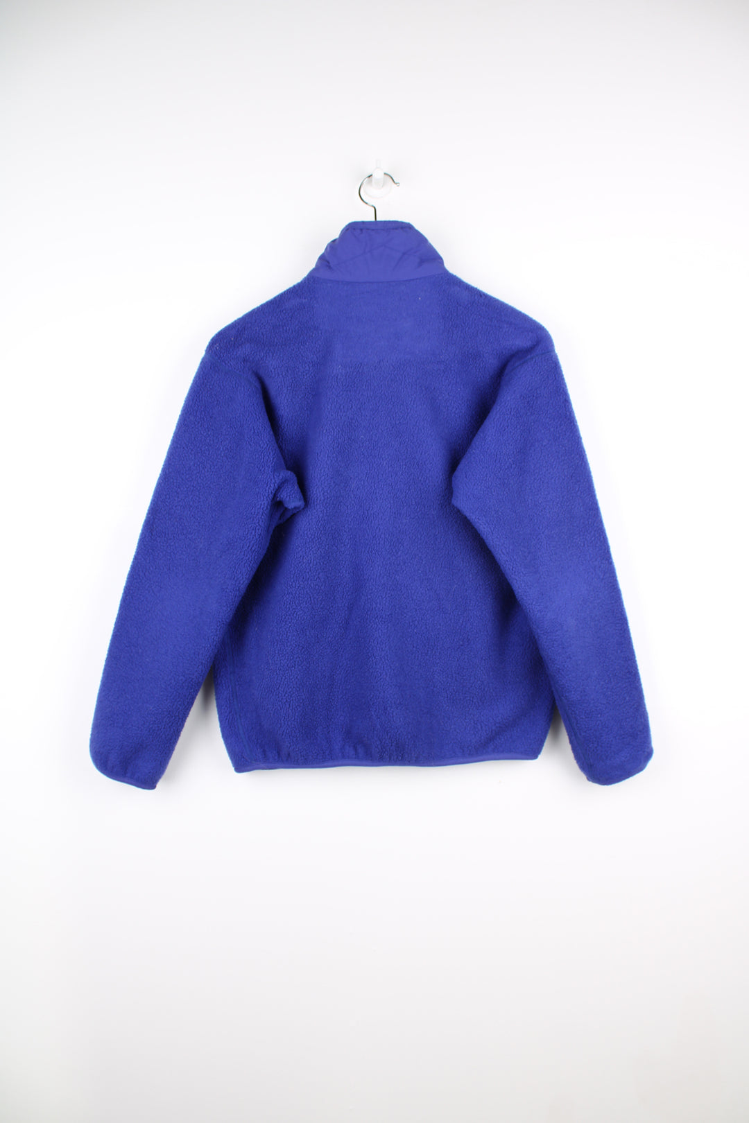 Vintage 80's Patagonia Fleece in a purple colourway, full zip up, and has multiple pockets.