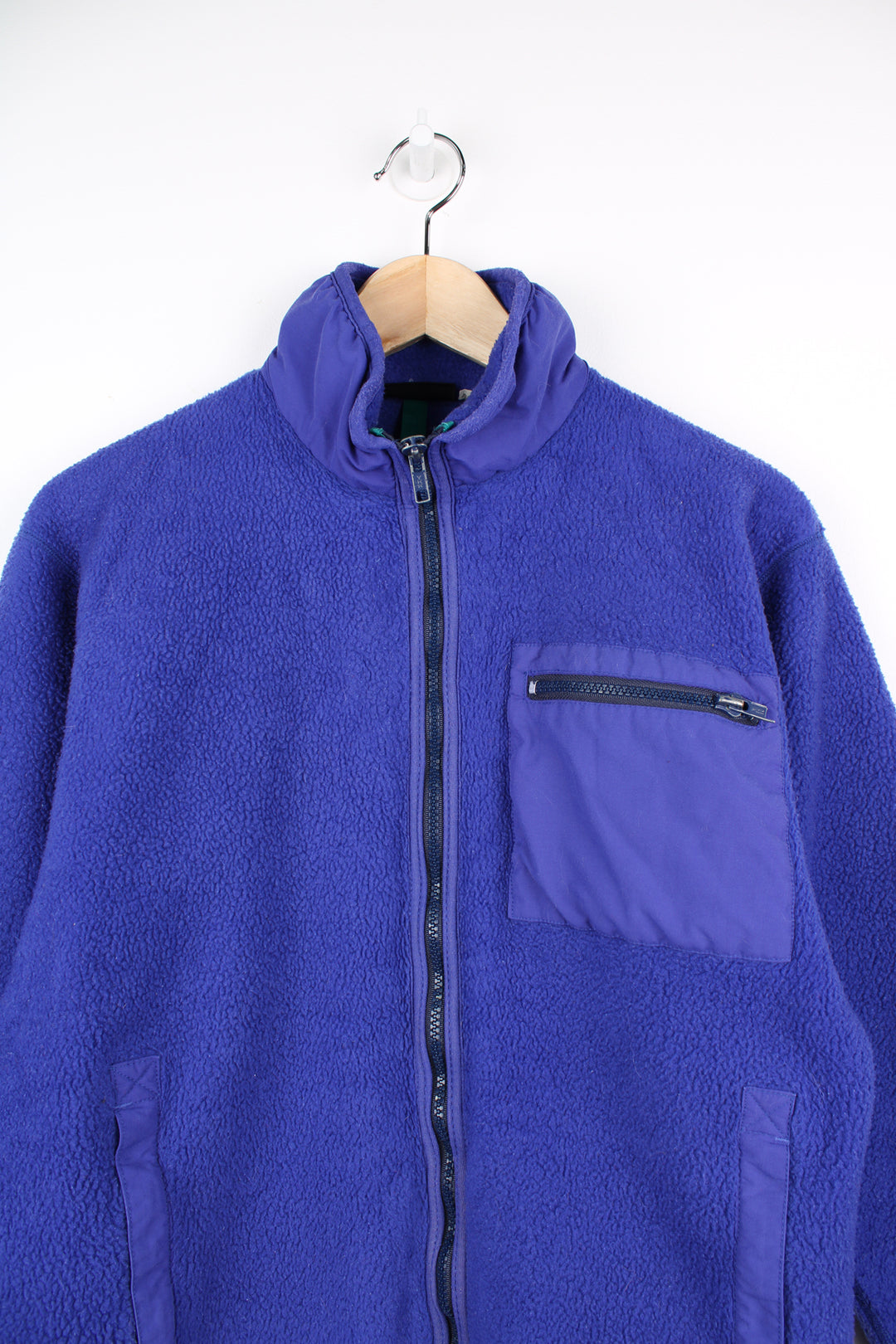 Vintage 80's Patagonia Fleece in a purple colourway, full zip up, and has multiple pockets.