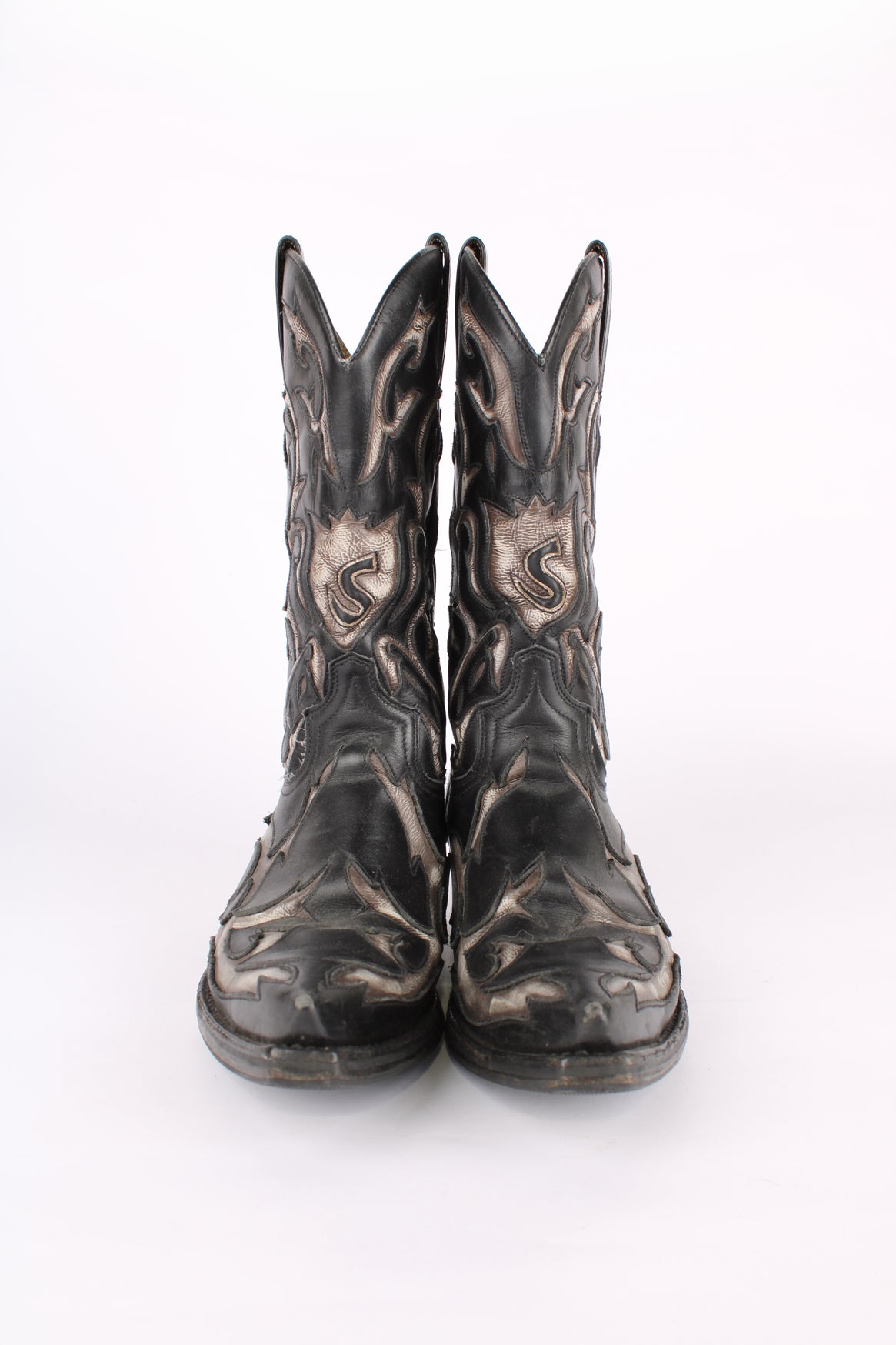 Vintage real leather black and grey cowboy boots features western cut out embroidery on the uppers