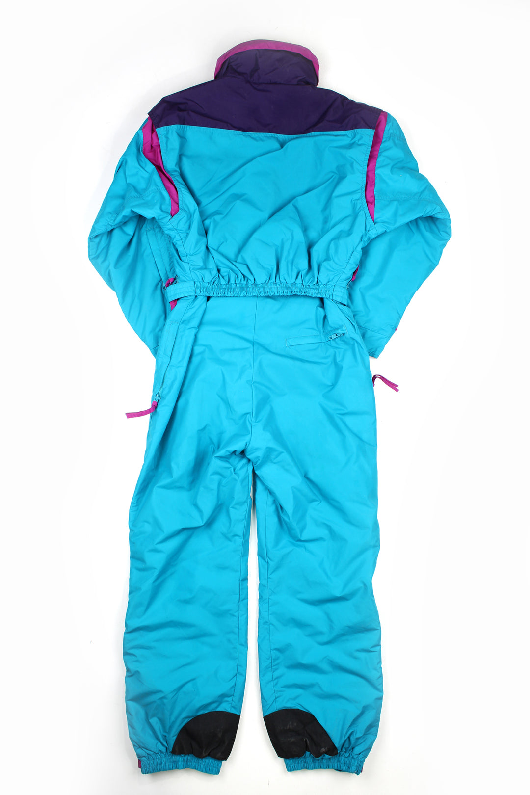 Turquoise blue Columbia outdoor/ ski suit, with padding, elasticated waistband and belt  good condition - some small marks on the legs (see photos)  Size in Label:  Womens M