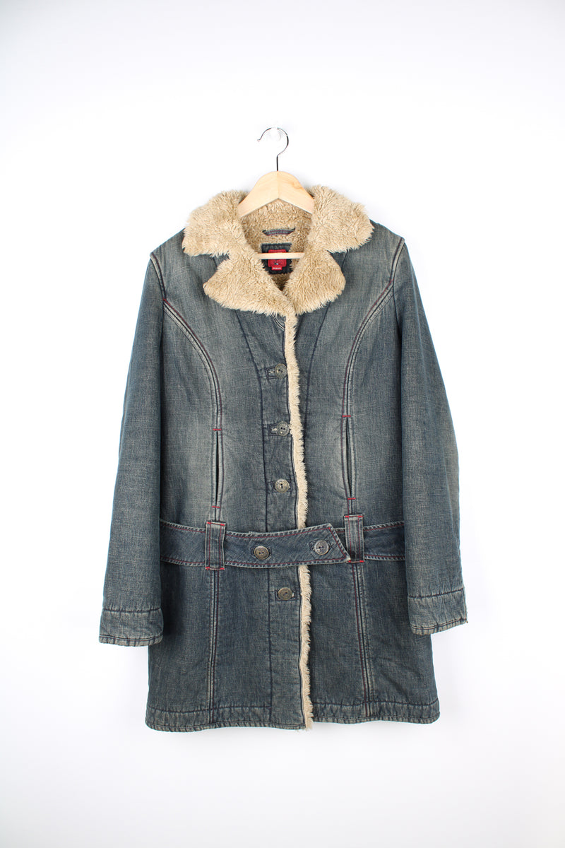 00's Miss Sixty 3/4 length washed out denim coat, features faux fur trim, chunky belt and side slit pockets