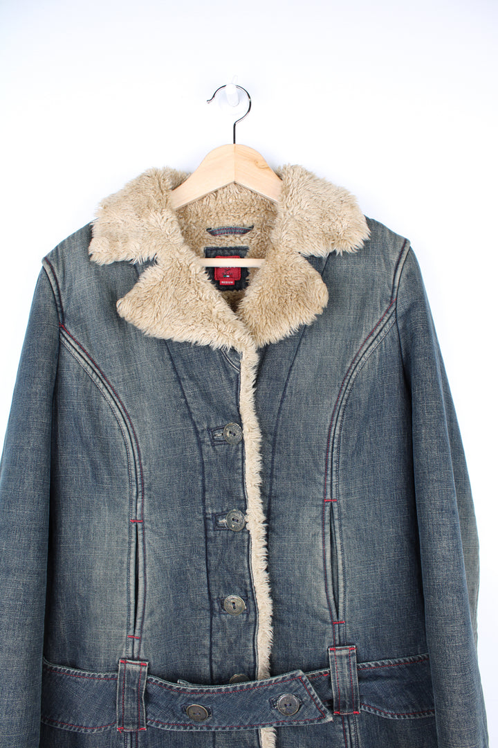 00's Miss Sixty 3/4 length washed out denim coat, features faux fur trim, chunky belt and side slit pockets