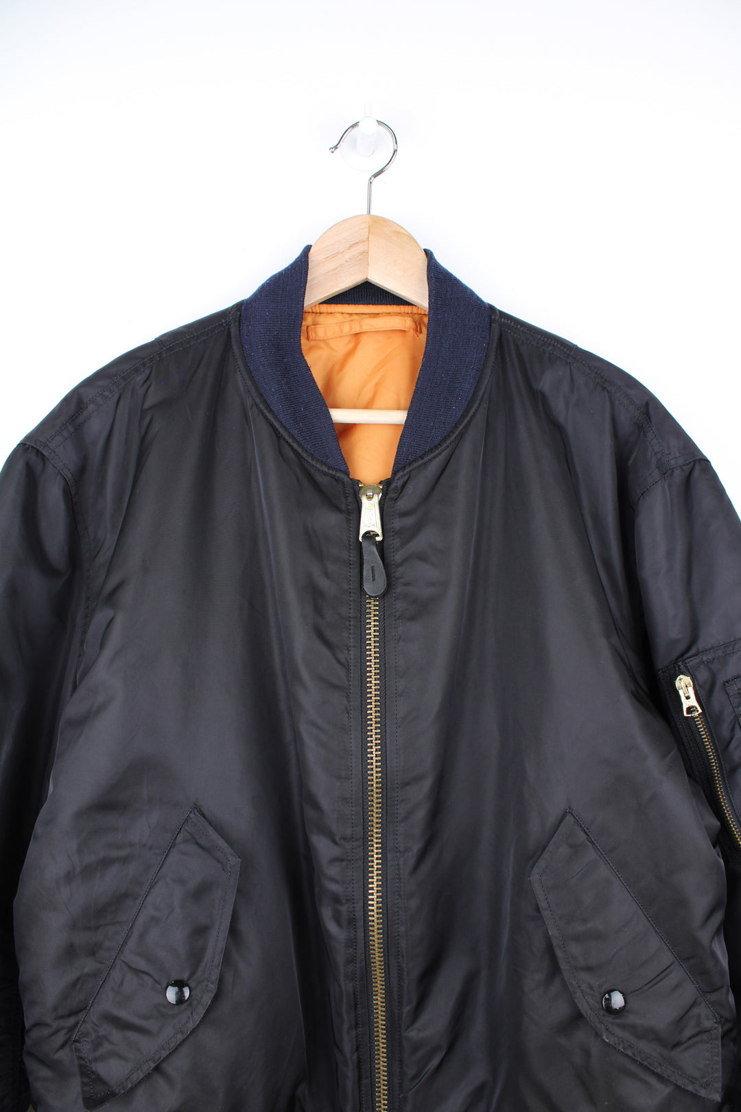 MA-1 Bomber Flyers Military jacket. Reversible black and orange bomber jacket with elasticated waistband and cuffs. good condition Size in Label: Mens XL